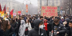 “Di scuola non si muore!”: ecco cosa ci raccontano le proteste degli studenti di Torin…