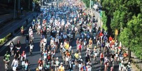 Critical mass: l’invasione delle biciclette che fa bene al pianeta dal 1992
